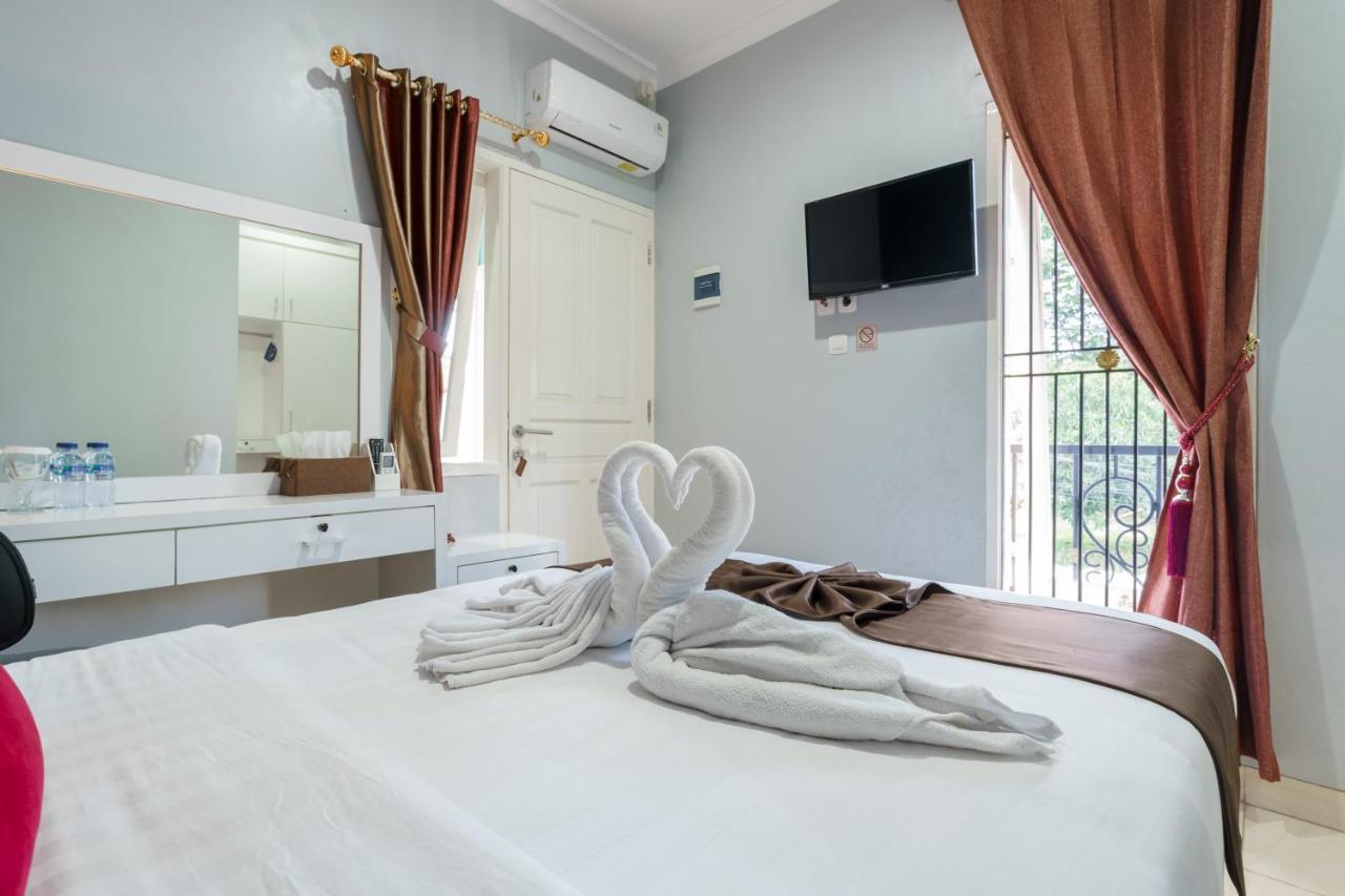 Fast Hous Syariah Bogor Mitra Reddoorz Hotel Kültér fotó