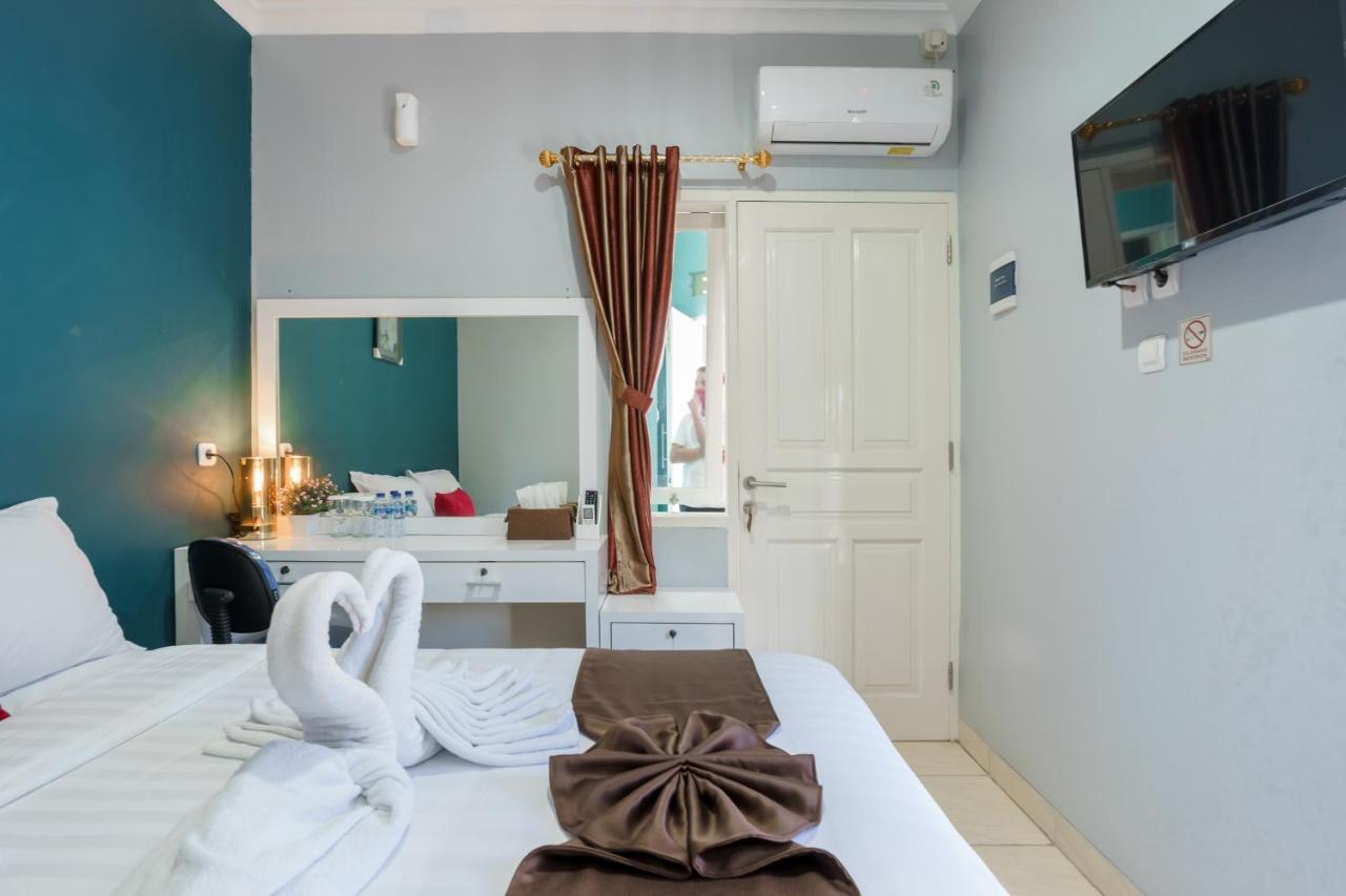 Fast Hous Syariah Bogor Mitra Reddoorz Hotel Kültér fotó